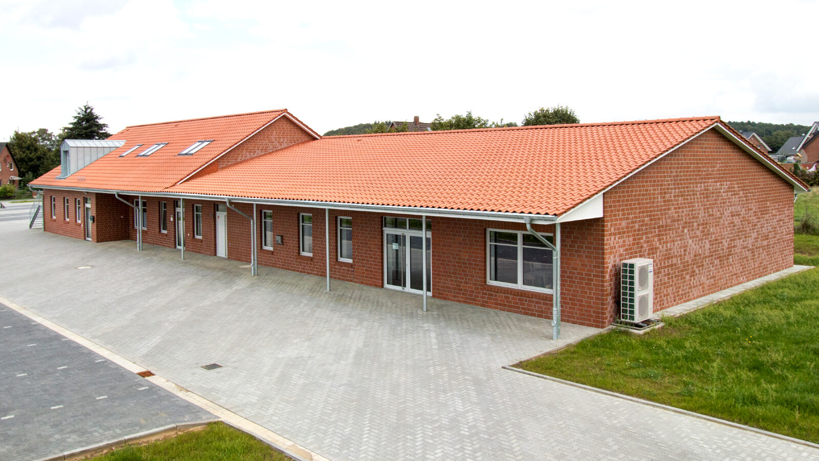 Nahversorgungszentrum mit Arztpraxis